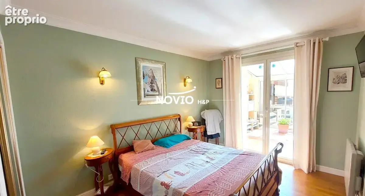 Maison 7 pièces 230 m² à vendre à Montamise (86360) - photo 4