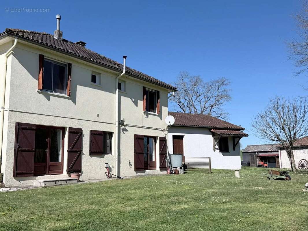 Maison à VERTEILLAC