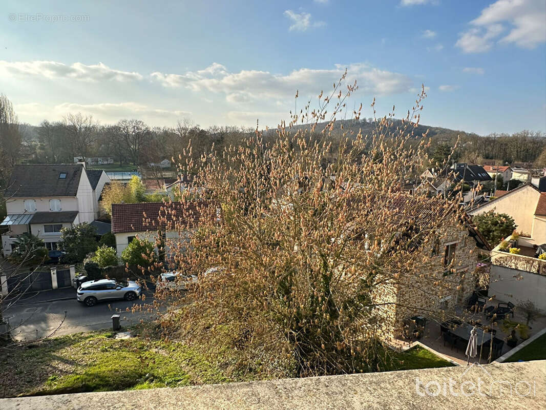 Maison à SAINT-REMY-LES-CHEVREUSE