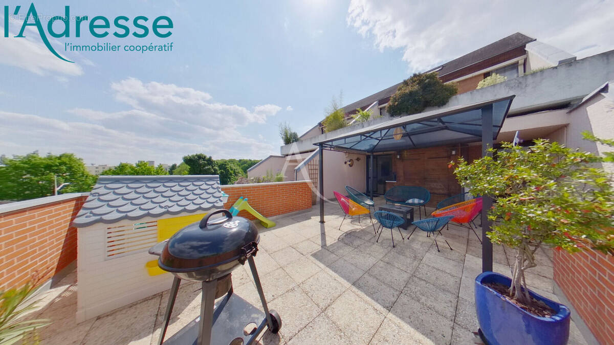 Appartement à CHAMPS-SUR-MARNE