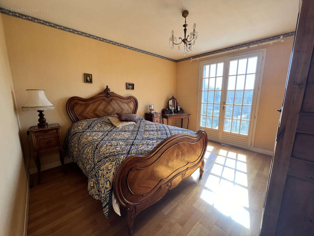 Maison 6 pièces de 139 m2 habitables avec 355 m2 de terrain - photo 12
