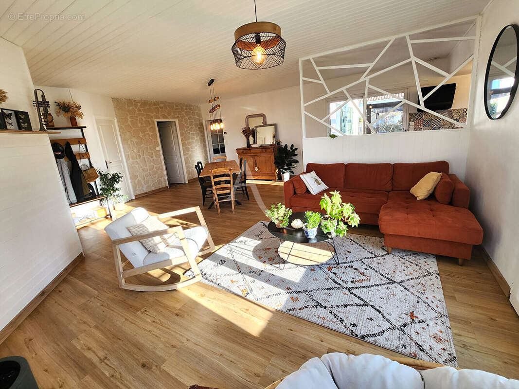 Maison à LA CHAPELLE-ACHARD