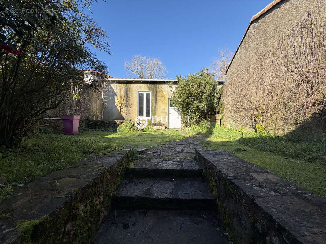 Maison à LA BRUFFIERE