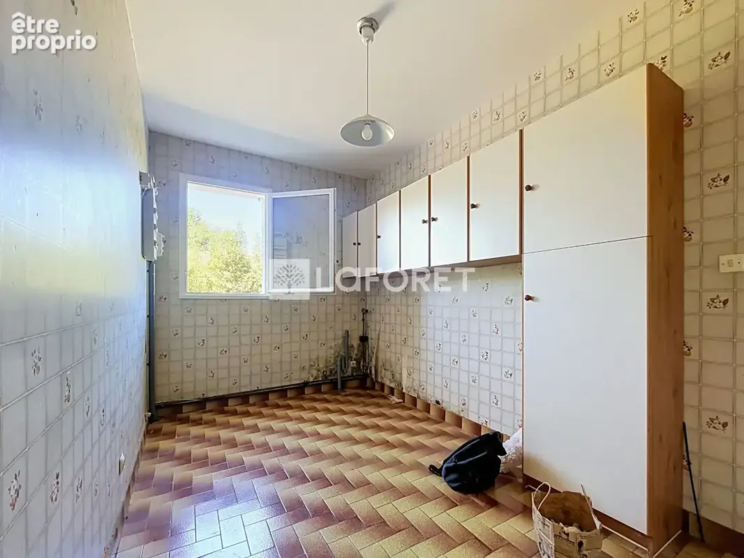 Salaunes - maison familiale- grand terrain - photo 11