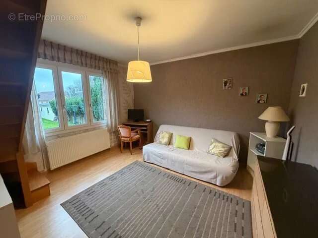 Maison à BEAUMETZ-LES-LOGES