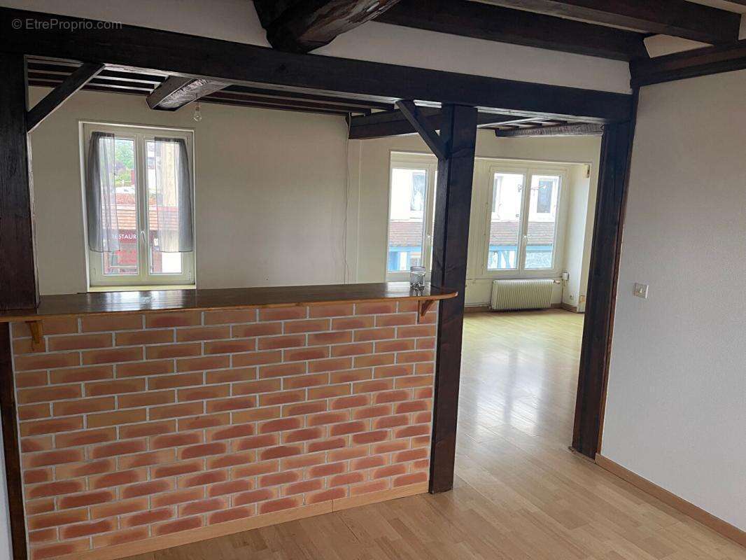 Appartement à DOZULE