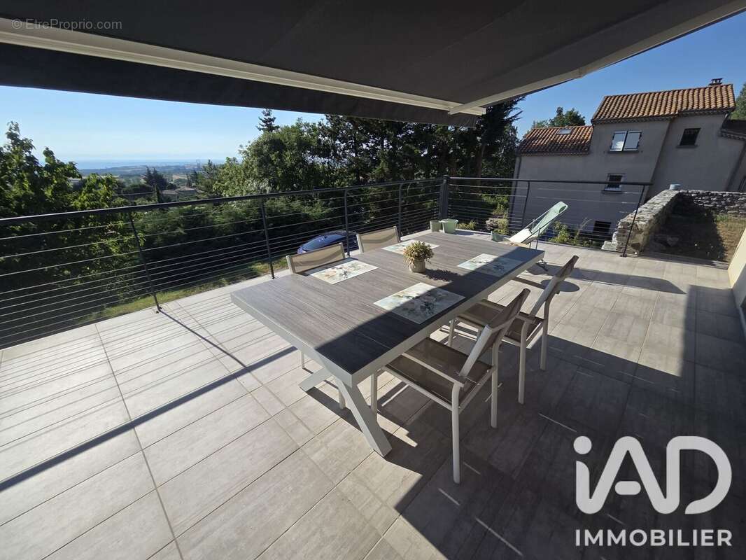 Maison 99 m² à Peaugres  - photo 7