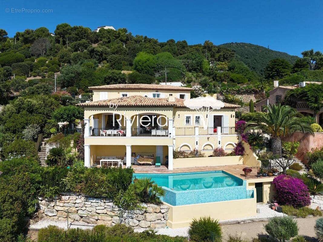 Maison à CAVALAIRE-SUR-MER