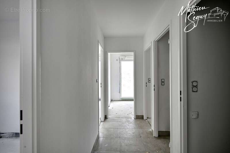 Appartement à VAUGNERAY