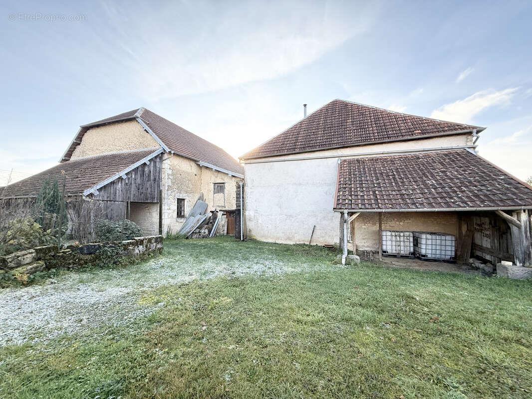 Maison à FOUCHERANS