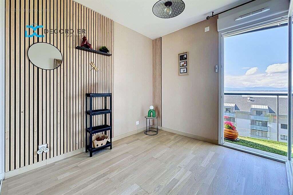 Appartement à EVIAN-LES-BAINS