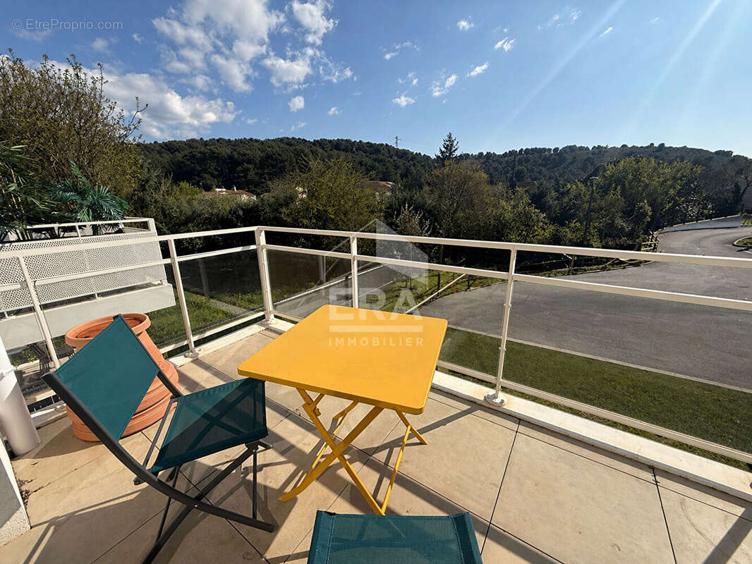 Appartement à SEPTEMES-LES-VALLONS
