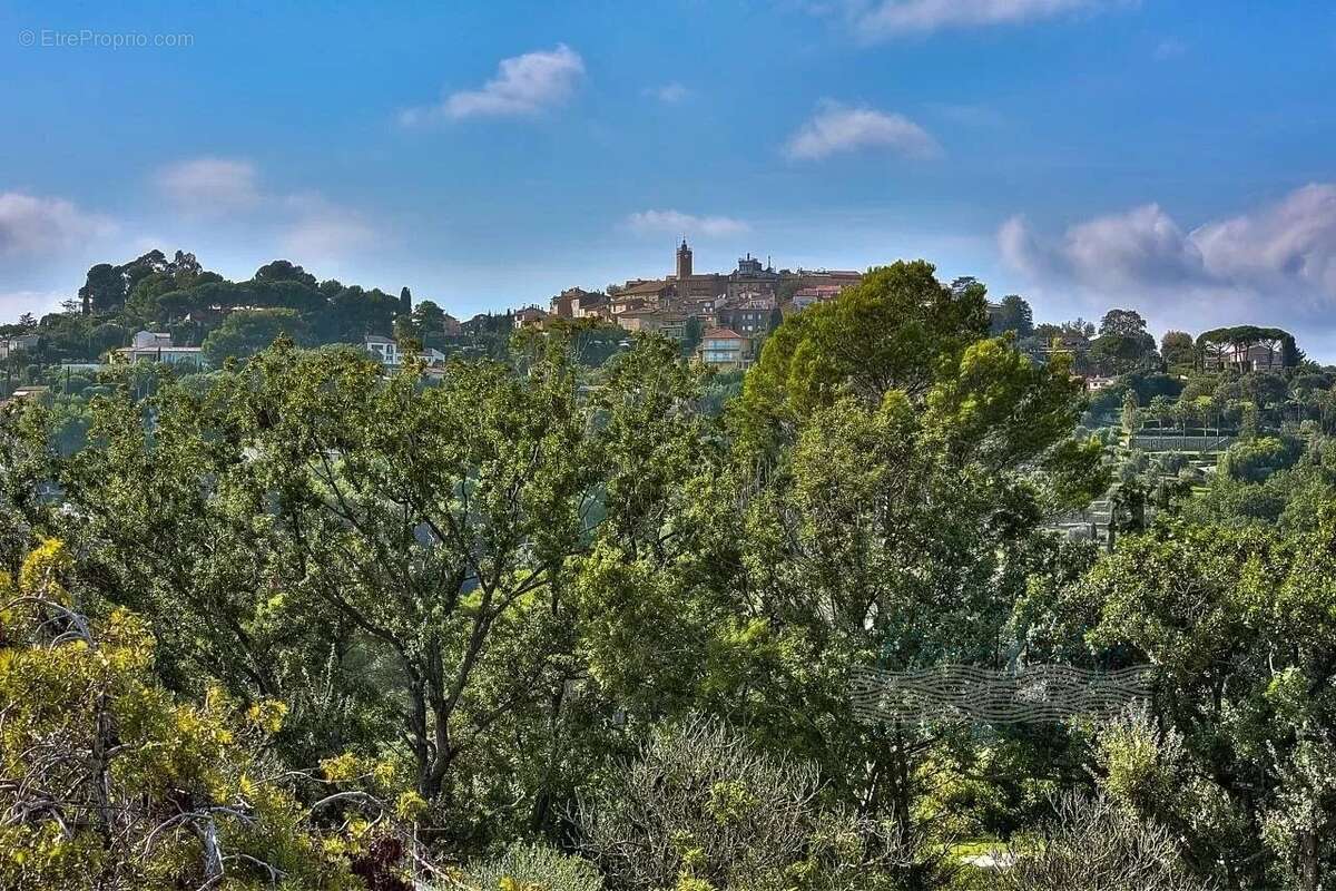 Maison à MOUGINS