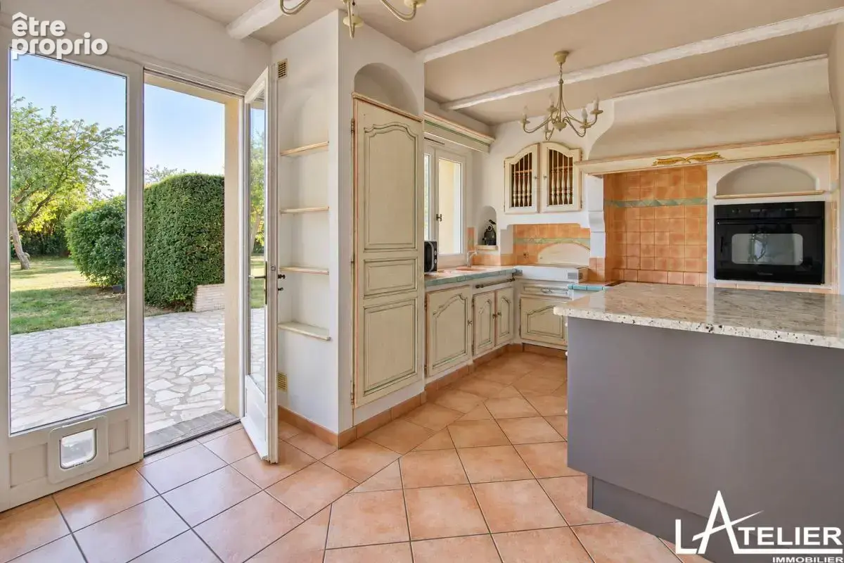 Maison 8 pièces 200 m² à vendre à Chavenay (78450) - photo 6