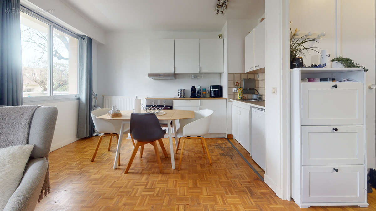 Appartement à MAISONS-LAFFITTE
