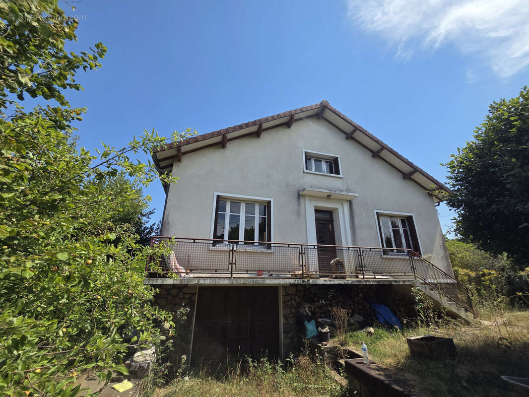 Maison à VAYRES