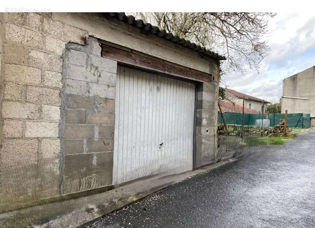 Maison à NONTRON
