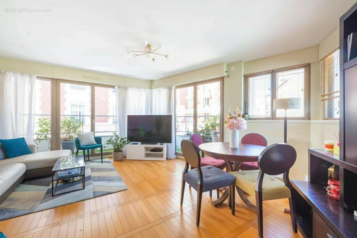 Appartement à ASNIERES-SUR-SEINE