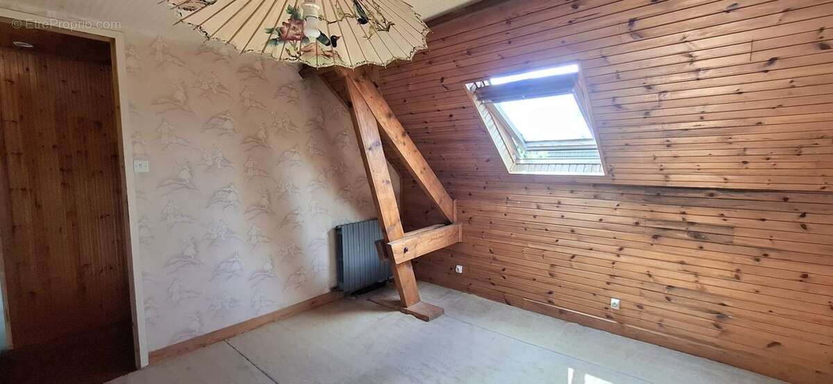 Maison indivuelle à vendre 6 pièces, Garage et Jardin ETREILLERS (02590) - photo 22