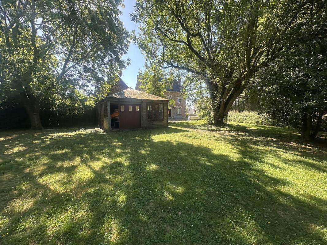 Maison de maître de caractère – bertry – 290 m² – terrain 1 700 m² - photo 3