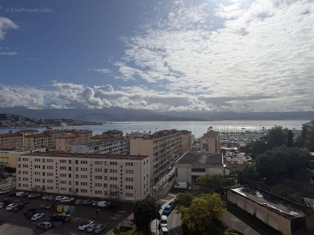 Appartement à AJACCIO