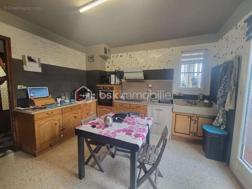 Maison à ROQUEMAURE