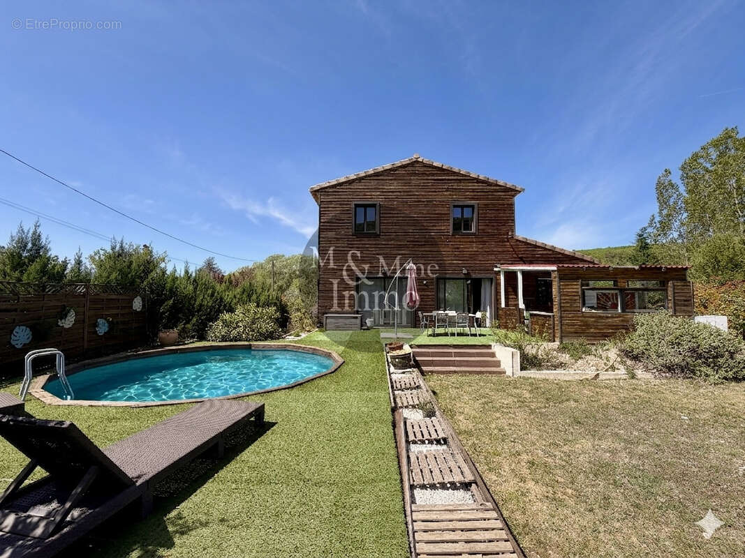 Maison à BANON