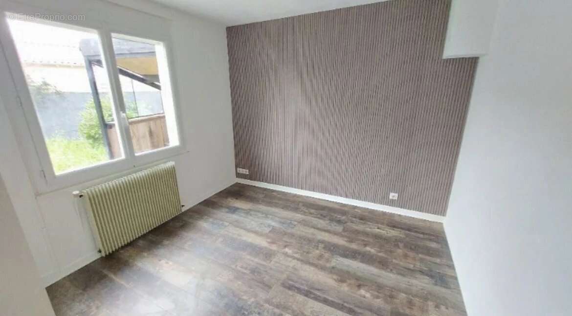 Maison à NAINTRE