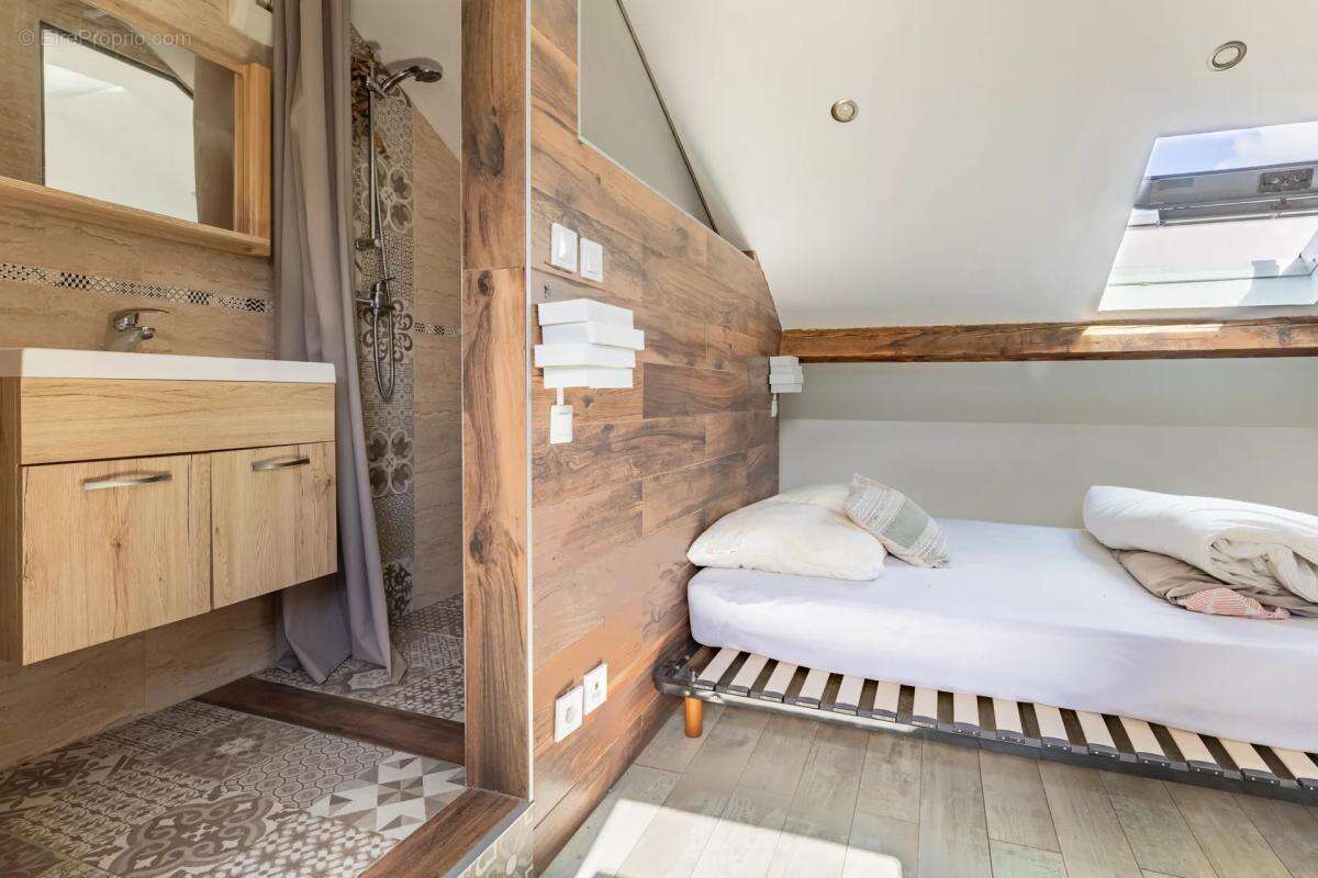 Maison de 6 pièces - 110 m2 - Saint-Herblain - photo 10