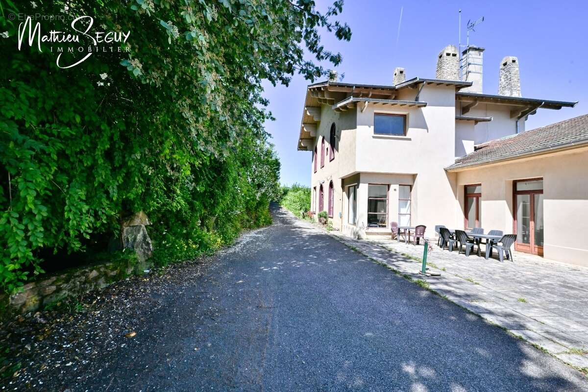 YZERON - Appartement T4 duplex de tourisme - photo 22