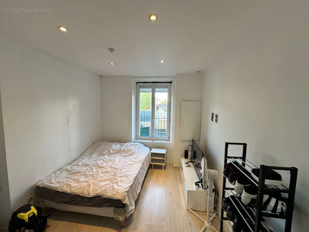 Appartement à CORBEIL-ESSONNES