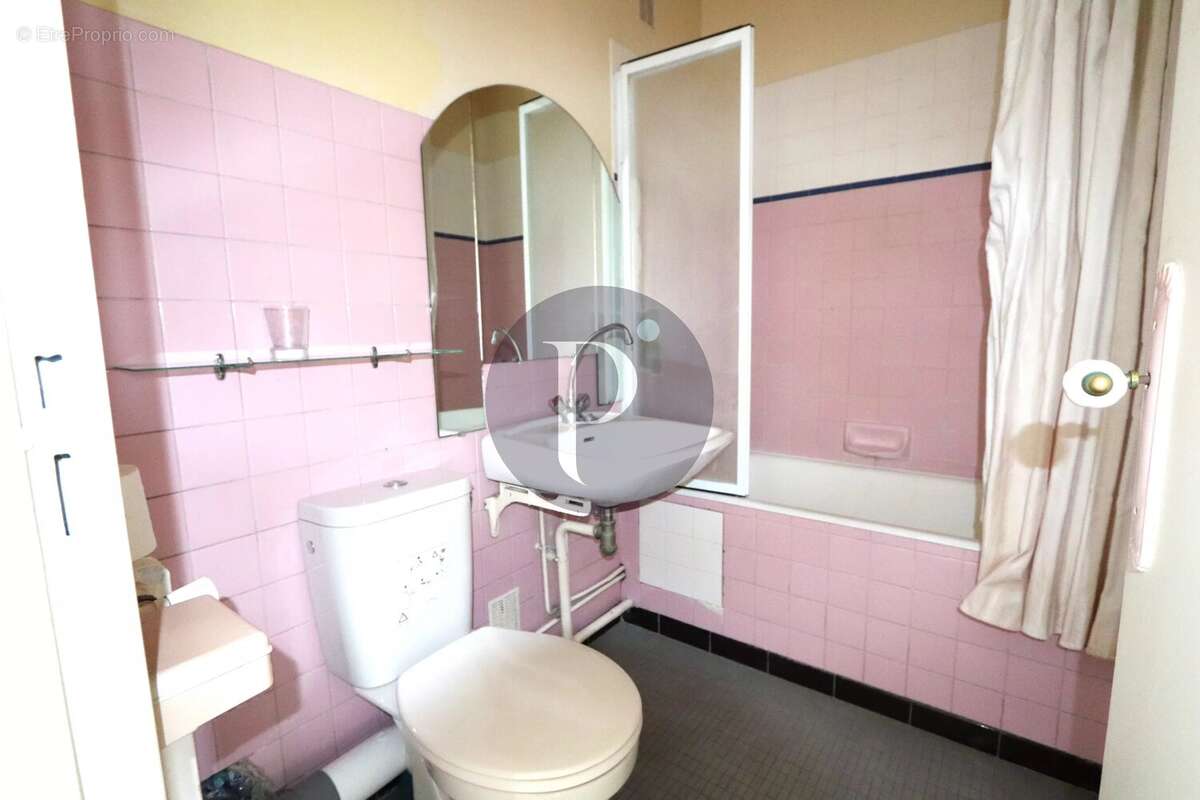 Appartement à BOURG-LA-REINE