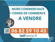 Photo 1 - Commerce à MENERBES