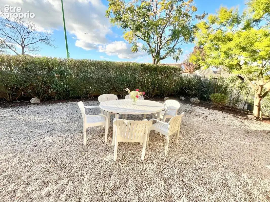 Villa plain-pied 4 pièces avec terrasse, jardin et garage - photo 9
