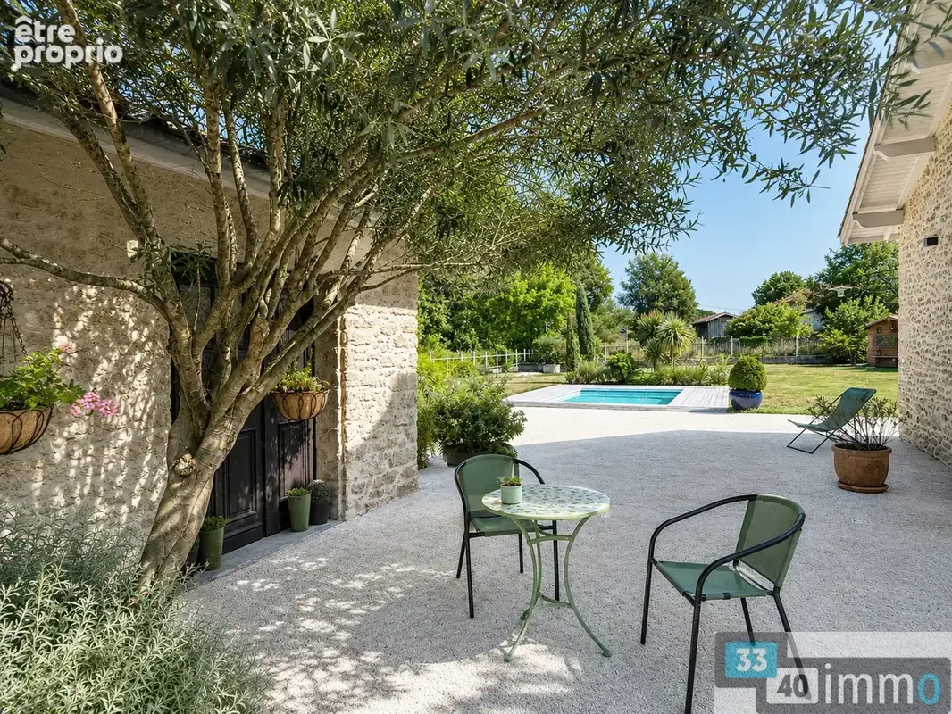 Maison avec piscine et dependance - photo 2