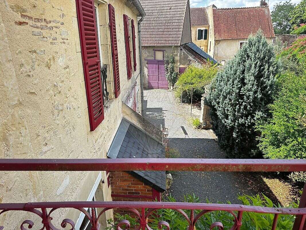 Maison à POUGUES-LES-EAUX
