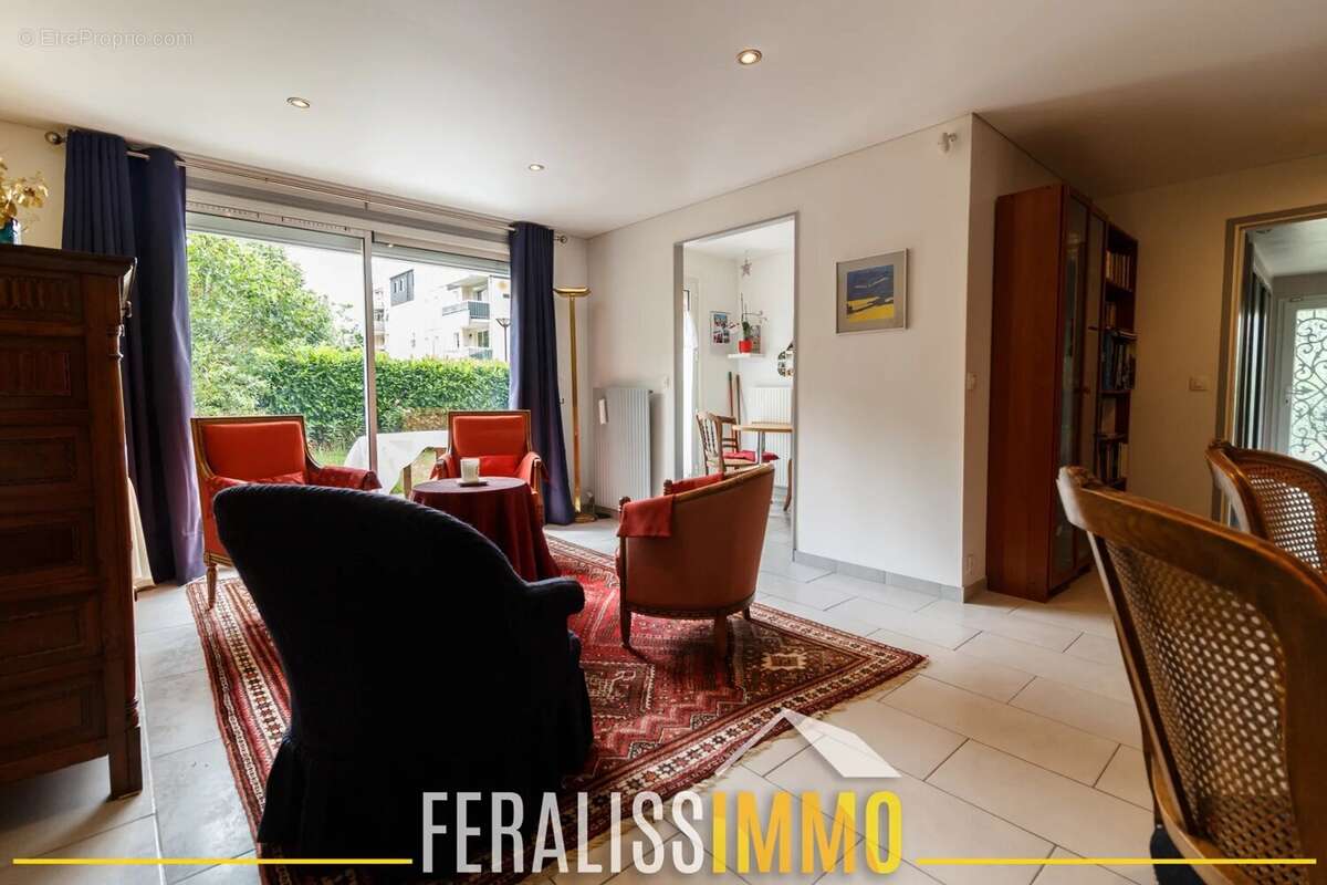 Appartement à ERAGNY