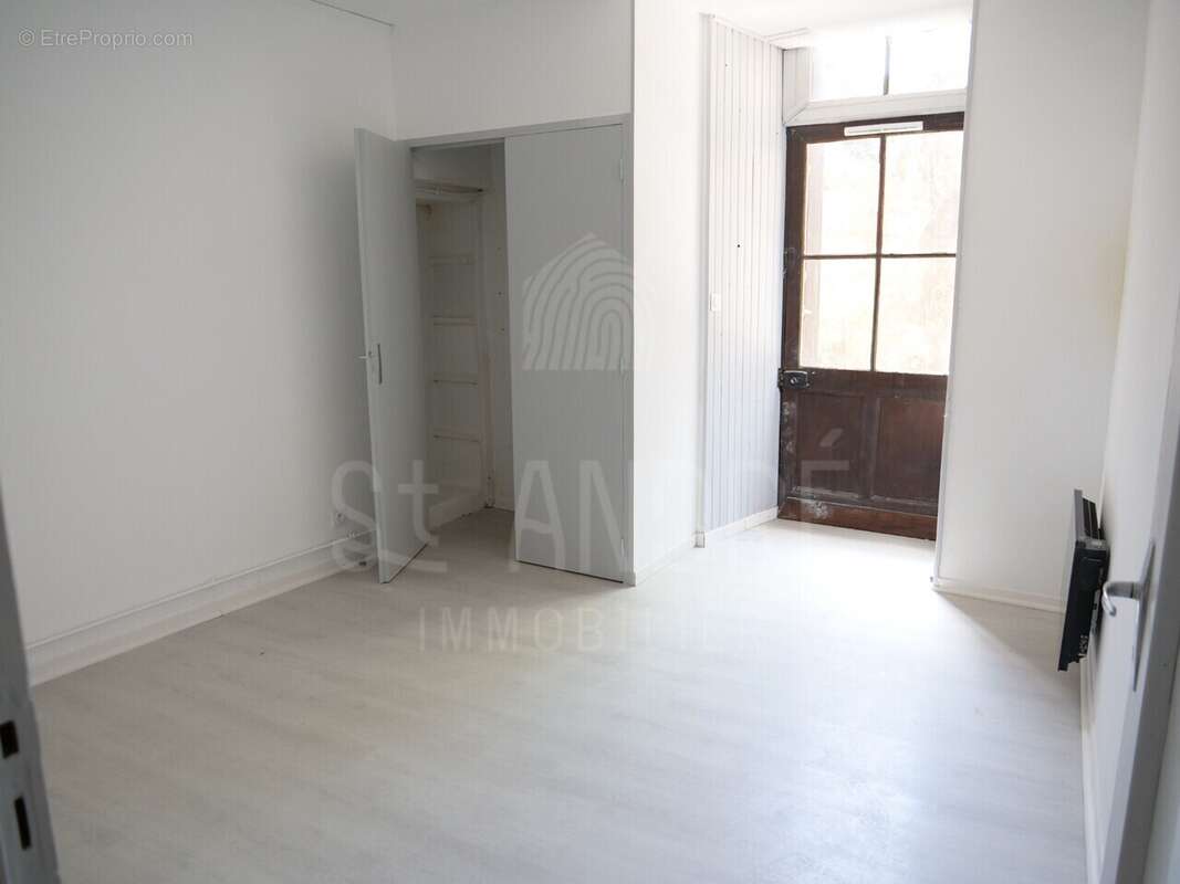 Appartement à LA COTE-SAINT-ANDRE