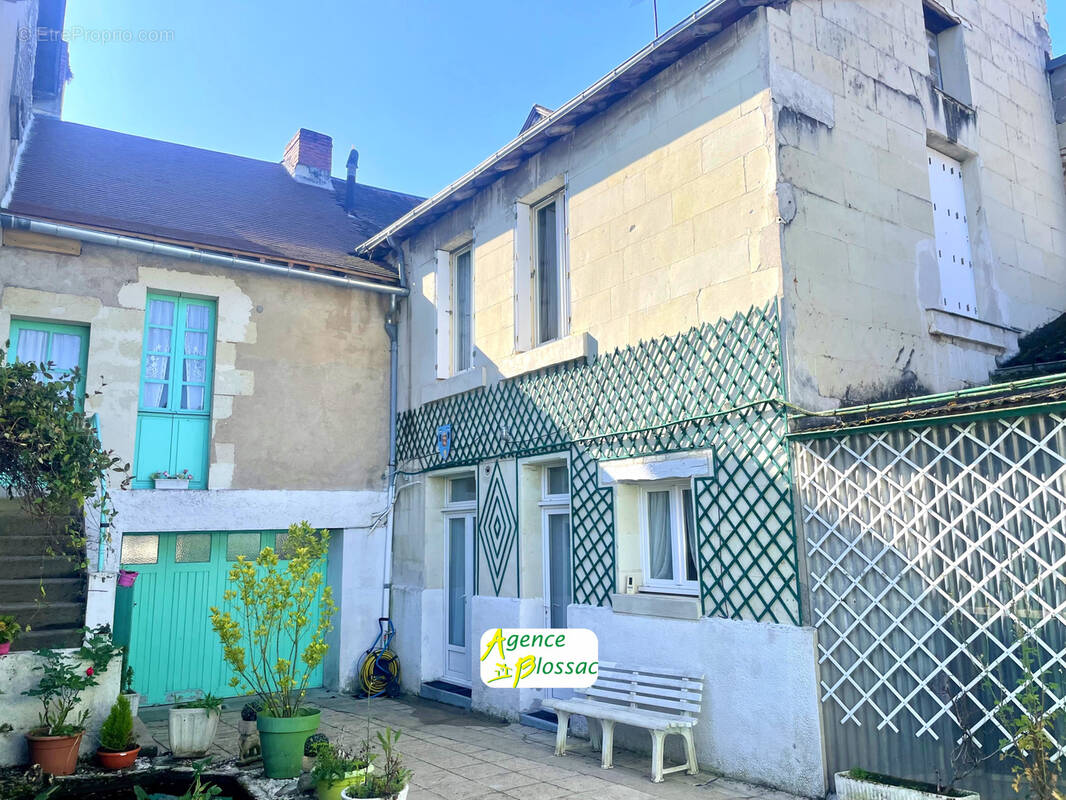 Maison à CHATELLERAULT