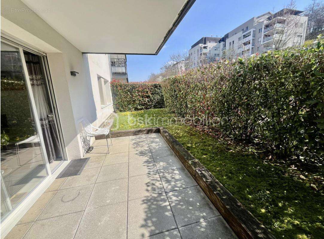 Appartement à ANNECY-LE-VIEUX