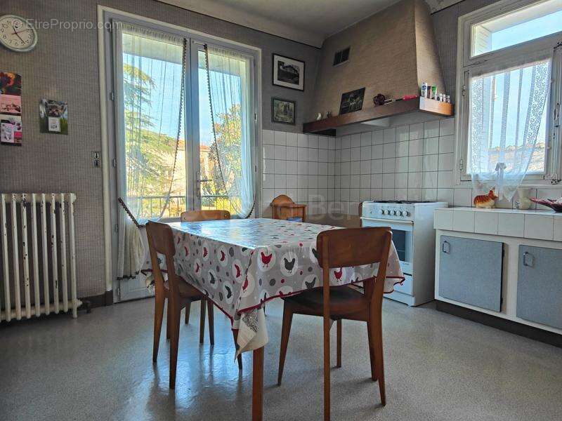 Maison à SAUZE-VAUSSAIS