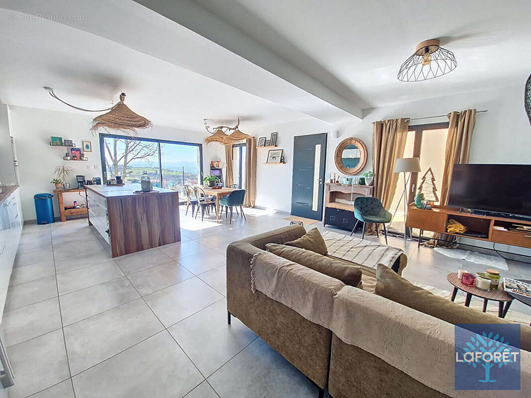 Maison à SAINT-MAURICE-SUR-DARGOIRE