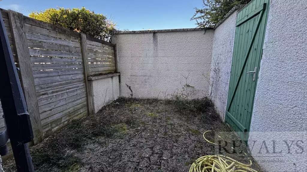 Maison à PLOMBIERES-LES-DIJON