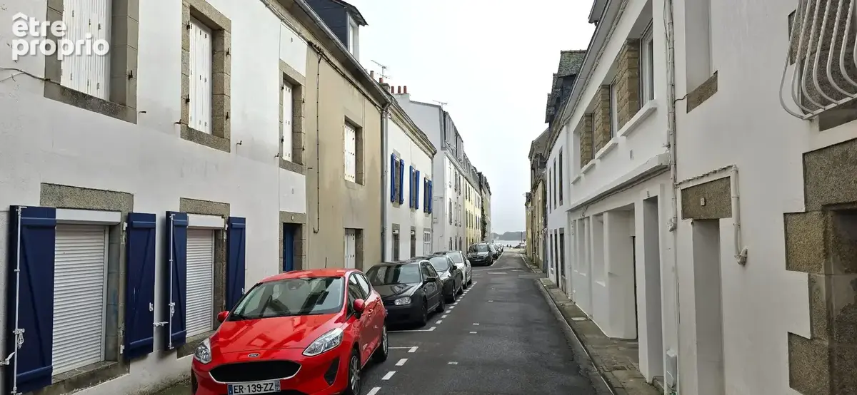 Appartement 2 pièces à rénover  - 51m² - Rue Jean Bart à 100 mètres de la plage, la rue piétonne et les commerces - photo 8