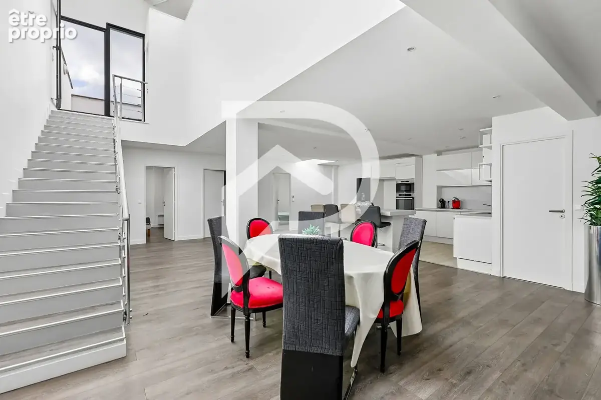 Loft  5 pièce(s) 150 m2 - photo 8