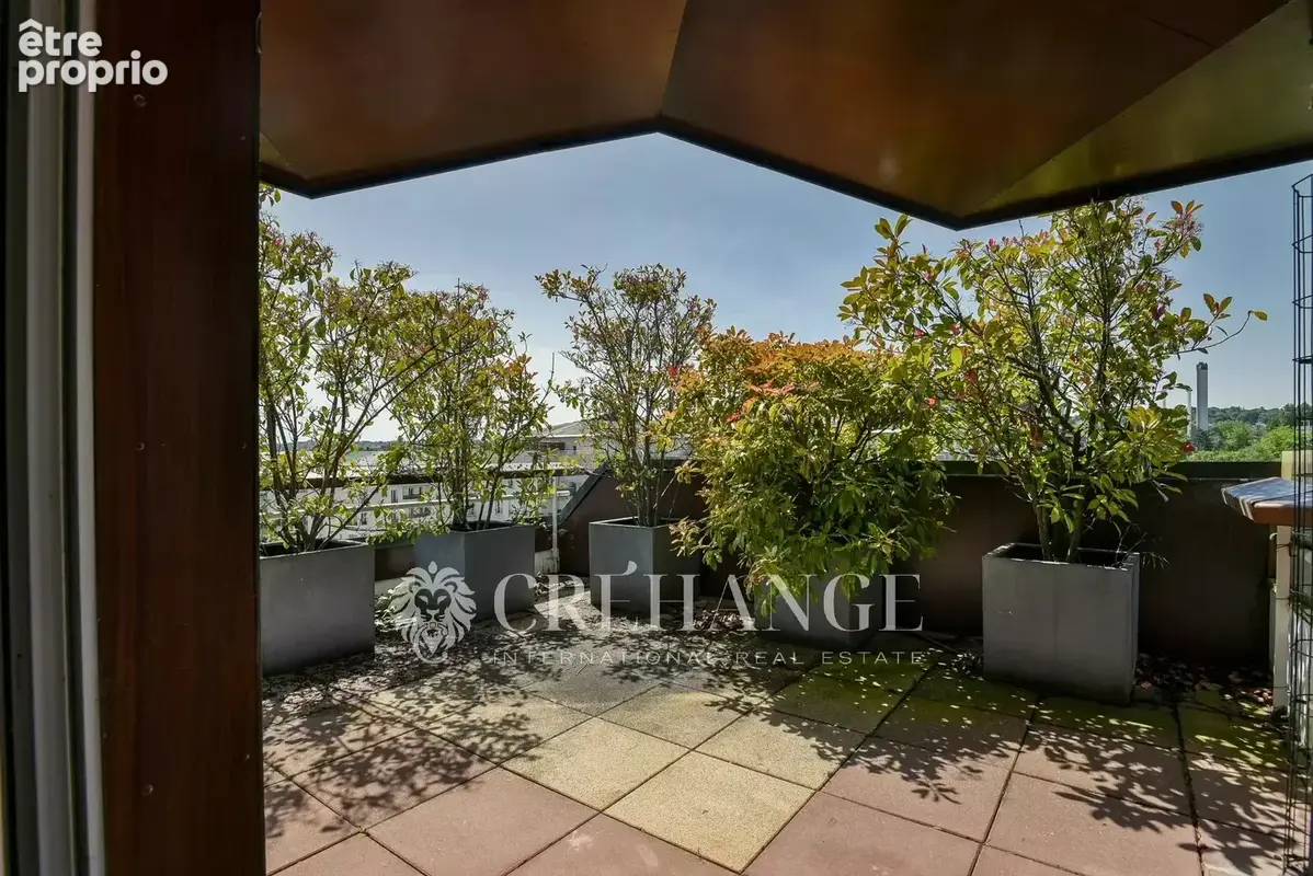 Saint-Germain-en-Laye – Duplex dernier étage avec terrasse - photo 5