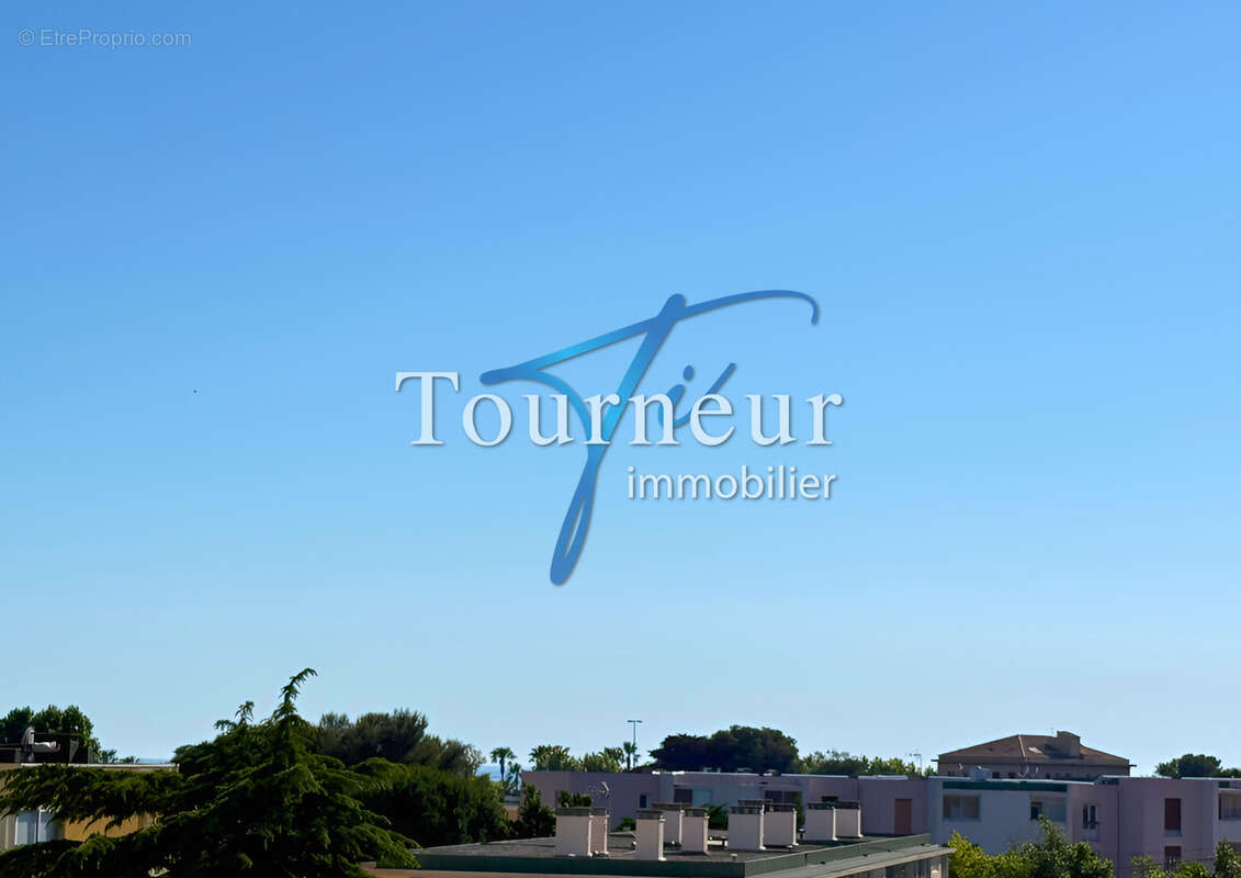 Appartement à SIX-FOURS-LES-PLAGES