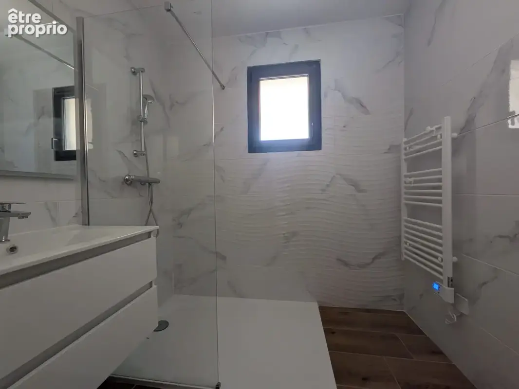 Granges les Beaumont Maison T5 contemporaine - photo 13