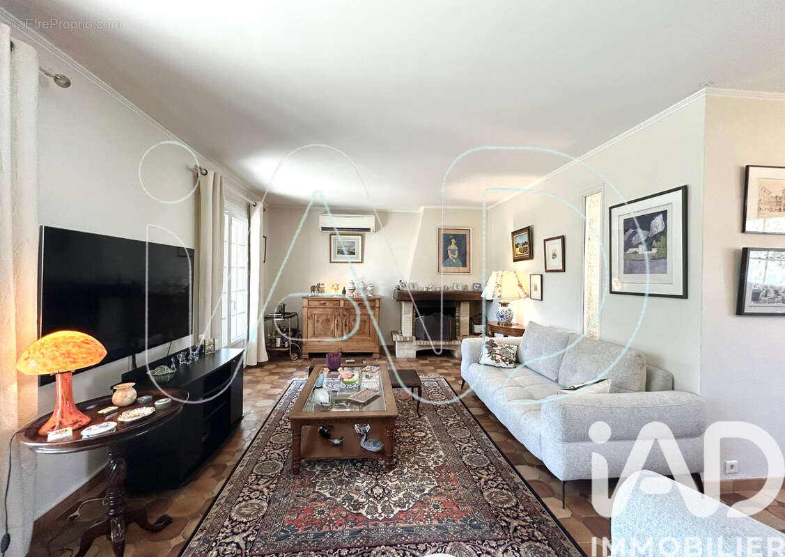 Photo 9 - Maison à COURNONTERRAL