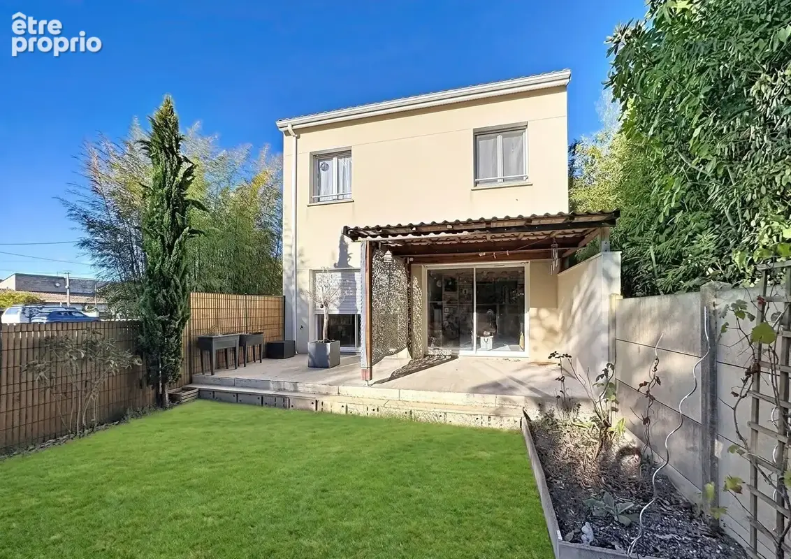 Photo Maison à Macau au prix de 292 500€